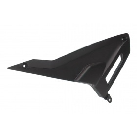 Kreisais aizmugurējais sānu panelis Derbi Senda / Gilera / Aprilia pēc 2018 gada