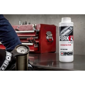 Eļļa dakšām Soft Ipone Fork 5 pus-sintētiskā 1L