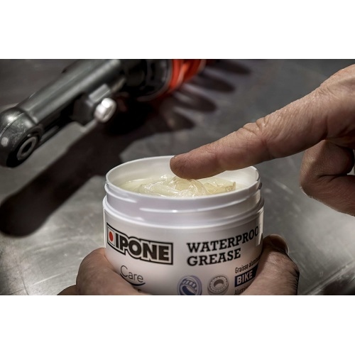 Smērviela Ipone Ūdensnecaurlaidīga smērviela 200g Smērviela Ipone Ūdensnecaurlaidīga smērviela 200g