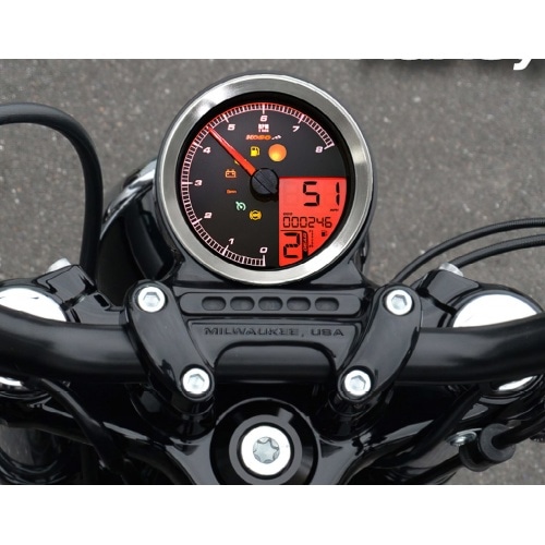 Spidometrs Koso hroms Harley Davidson HD / XL-883 / XL-1200 / Dyna Spidometrs Koso hroms Harley Davidson HD / XL-883 / XL-1200 / Dyna