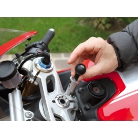 Viedtālruņa turētājs 20,3-24,5mm stūres statnim