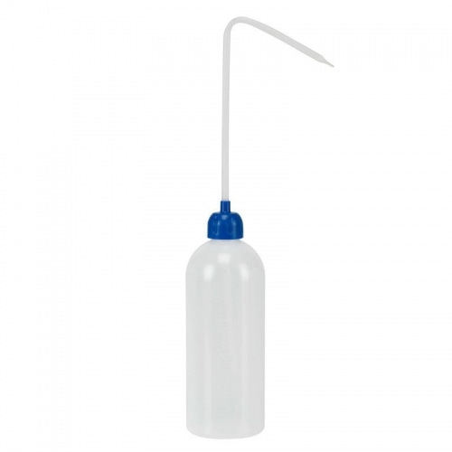 Dozēšanas / laboratorijas pudele Pressol polietilēna balta ar leņķveida izsmidzinātāju 500ml Dozēšanas / laboratorijas pudele Pressol polietilēna balta ar leņķveida izsmidzinātāju 500ml