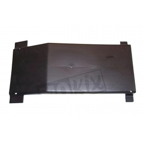 Aizmugurējais apakšējais pārsegs Rieju RS2