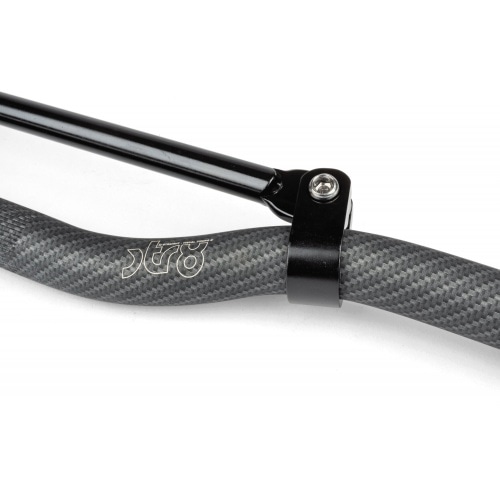 Руль для Downhill MTB STR8 610 мм, со внешностью под карбон. Руль для Downhill MTB STR8 610 мм, со внешностью под карбон.