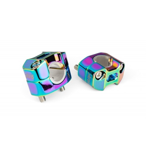 Handlebar Clamps 22 - 28mm Neochrome Handlebar Clamps 22 - 28mm Neochrome