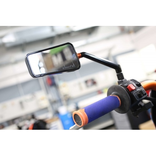 Spogulis F1 Stage6 labajā pusē melns Spogulis F1 Stage6 labajā pusē melns