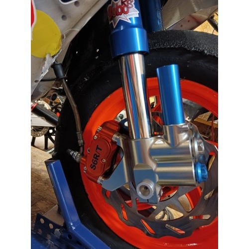 4 virzuļu bremžu suporti Stage6 R/T MK2 Orange 4 virzuļu bremžu suporti Stage6 R/T MK2 Orange