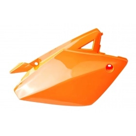 Aizmugurējais sānu panelis labajā pusē oranžs Rieju MRT 2009 - 2022