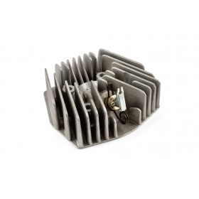 Головка цилиндра с большими ребрами с декомпрессионным клапаном Peugeot 103