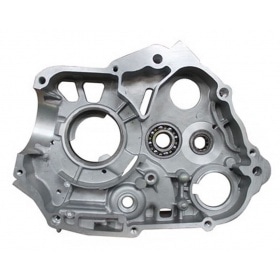 Kartera labās puses Pit Bike motora YX 150 tips KLX