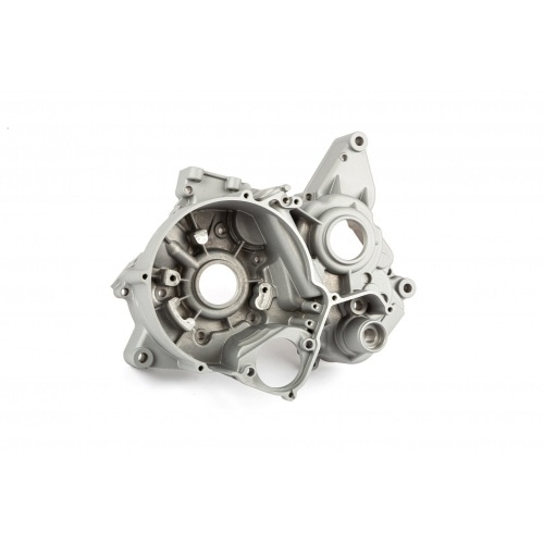 Kartera kreisā puse (aizdedzes puse) CPI / Generic Kartera kreisā puse (aizdedzes puse) CPI / Generic