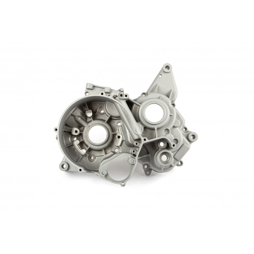 Kartera kreisā puse (aizdedzes puse) CPI / Generic Kartera kreisā puse (aizdedzes puse) CPI / Generic