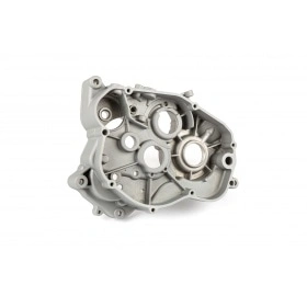 Правая половина картера (со стороны сцепления) Generic / CPI