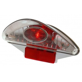 Skaidrs Lexus aizmugurējais lukturis