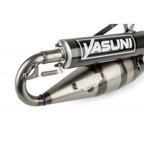 Izplūdes Yasuni R Black Edition oglekļa izskats Izplūdes Yasuni R Black Edition oglekļa izskats